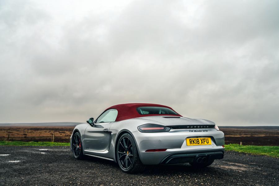  Porsche 718 Boxster GTS (982) 2017 года  (UK) (фото 17 из 40)